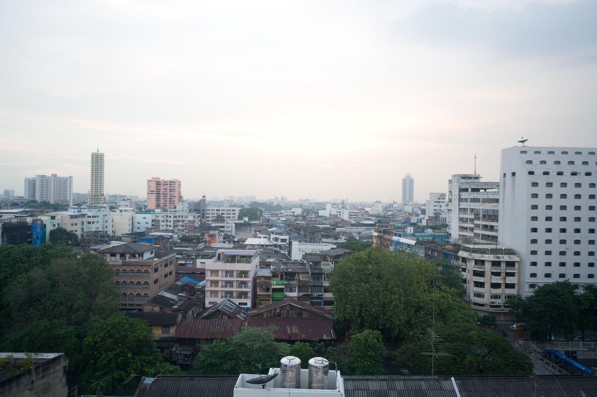 Bangkok Centre Hotel - Sha Extra Plus Exterior photo